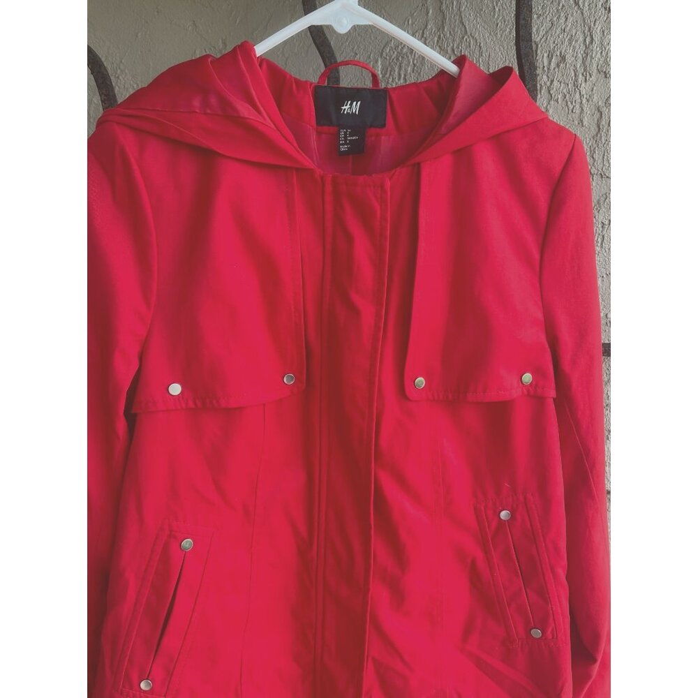 H & M Red Zip Up Jacket Hood Size 4 93727 - Picture 3 of 6